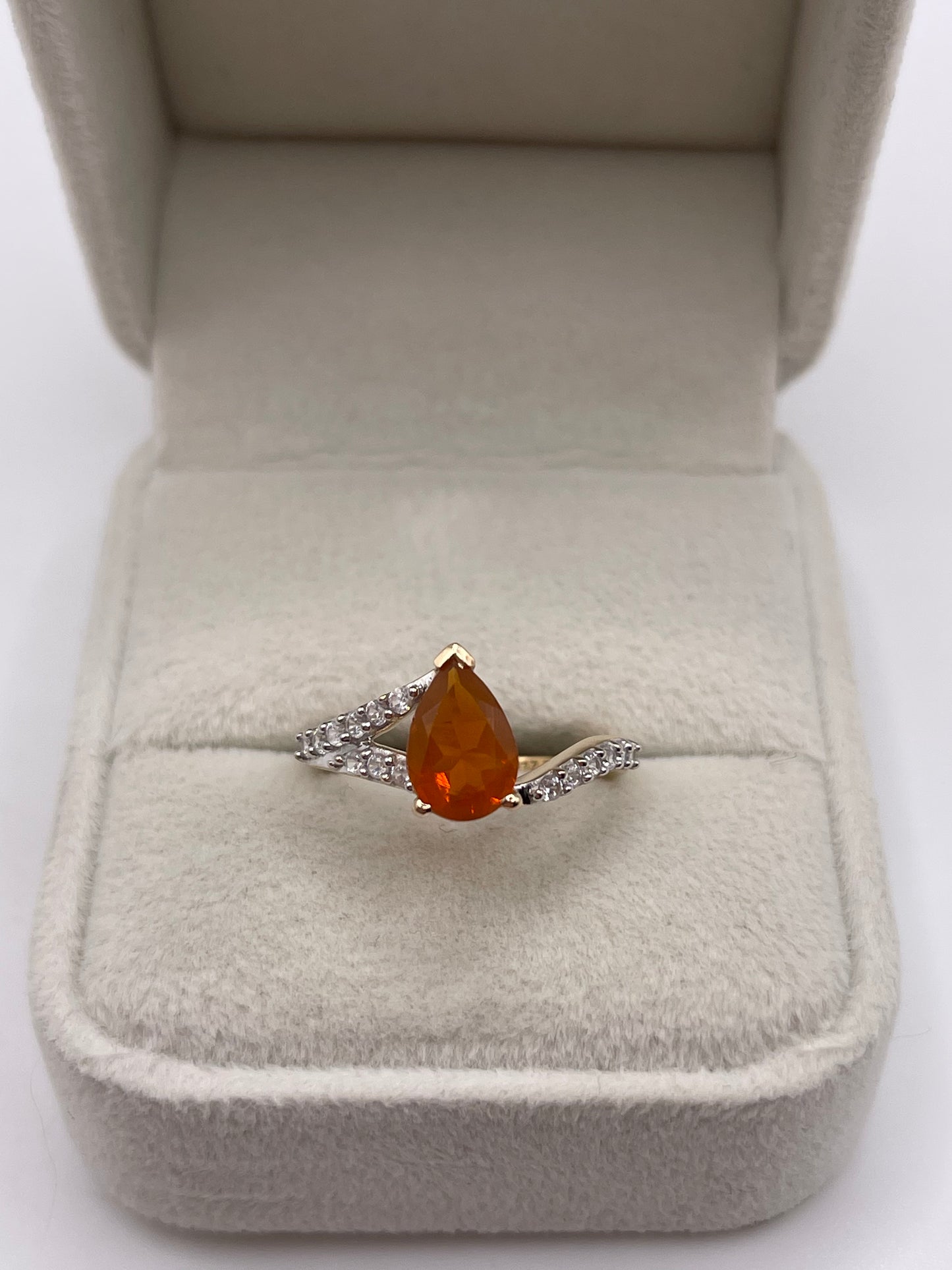 9ct gold fire opal and zircon ring