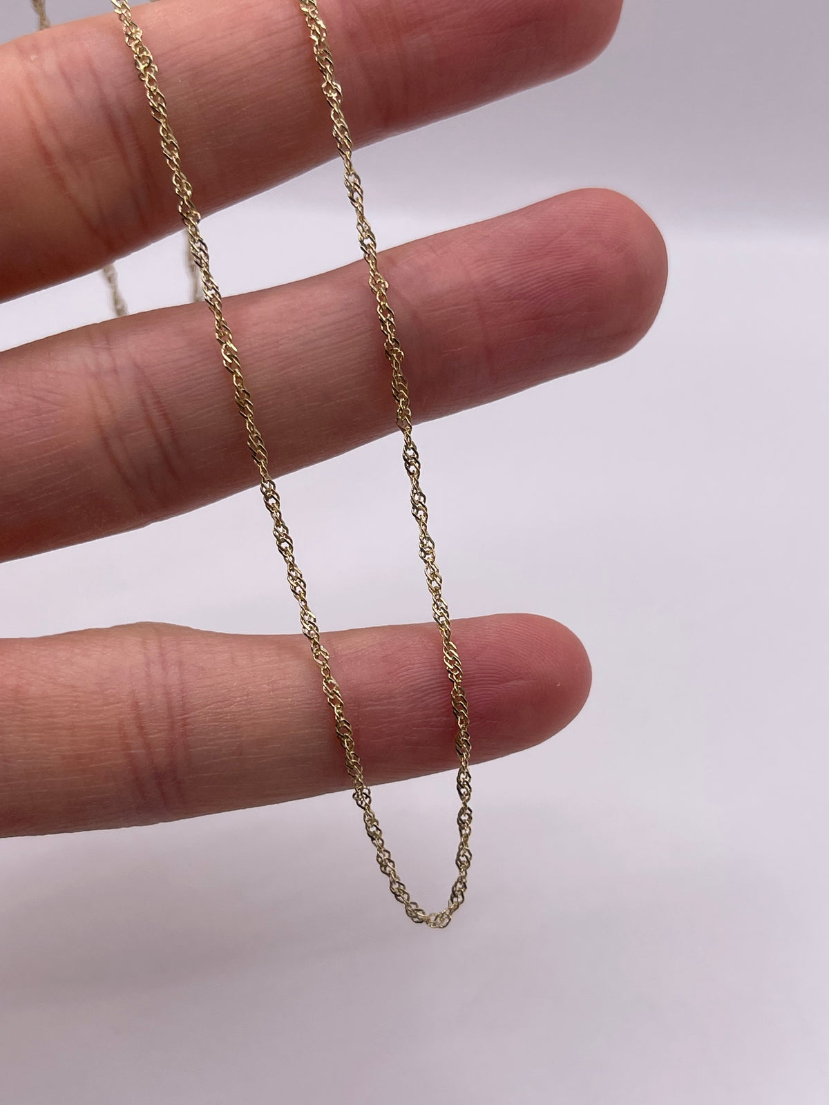 9ct gold chain 614