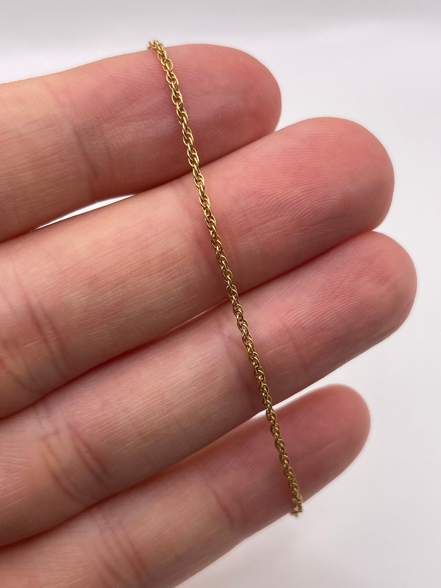 9ct gold bracelet