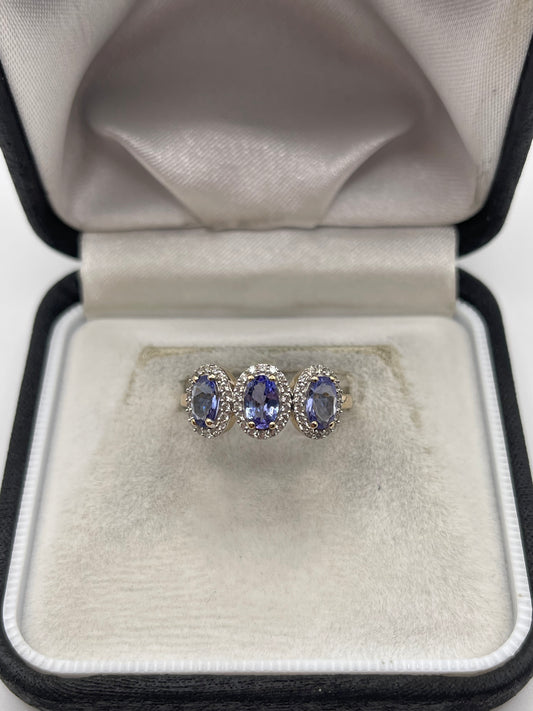 9ct gold tanzanite and zircon ring