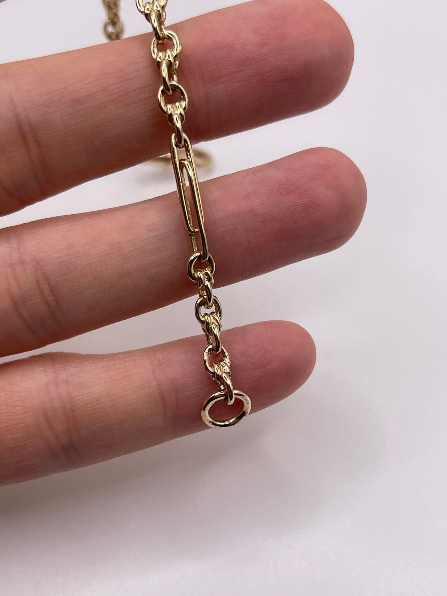 9ct gold bracelet