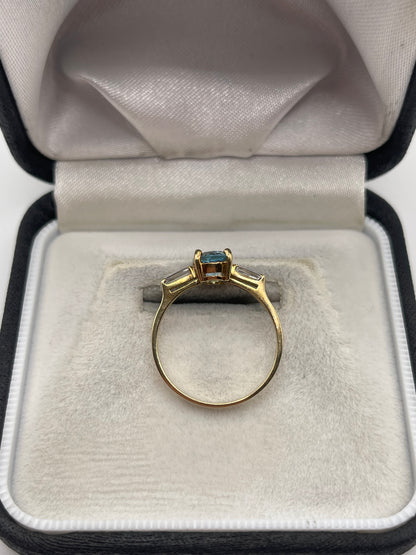 9ct gold topaz ring