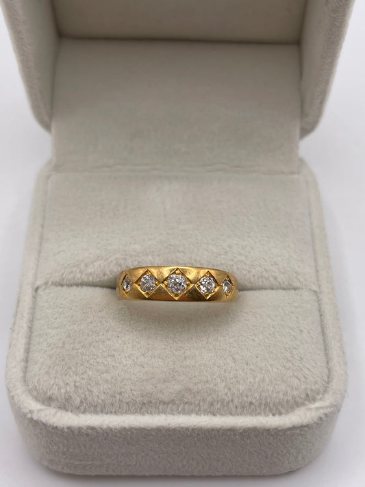 Antique 18ct gold old cut diamond gypsy ring