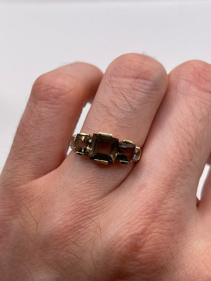 9ct gold Smokey quartz and zircon ring