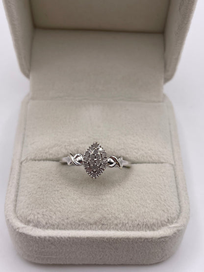 9ct white gold diamond cluster ring