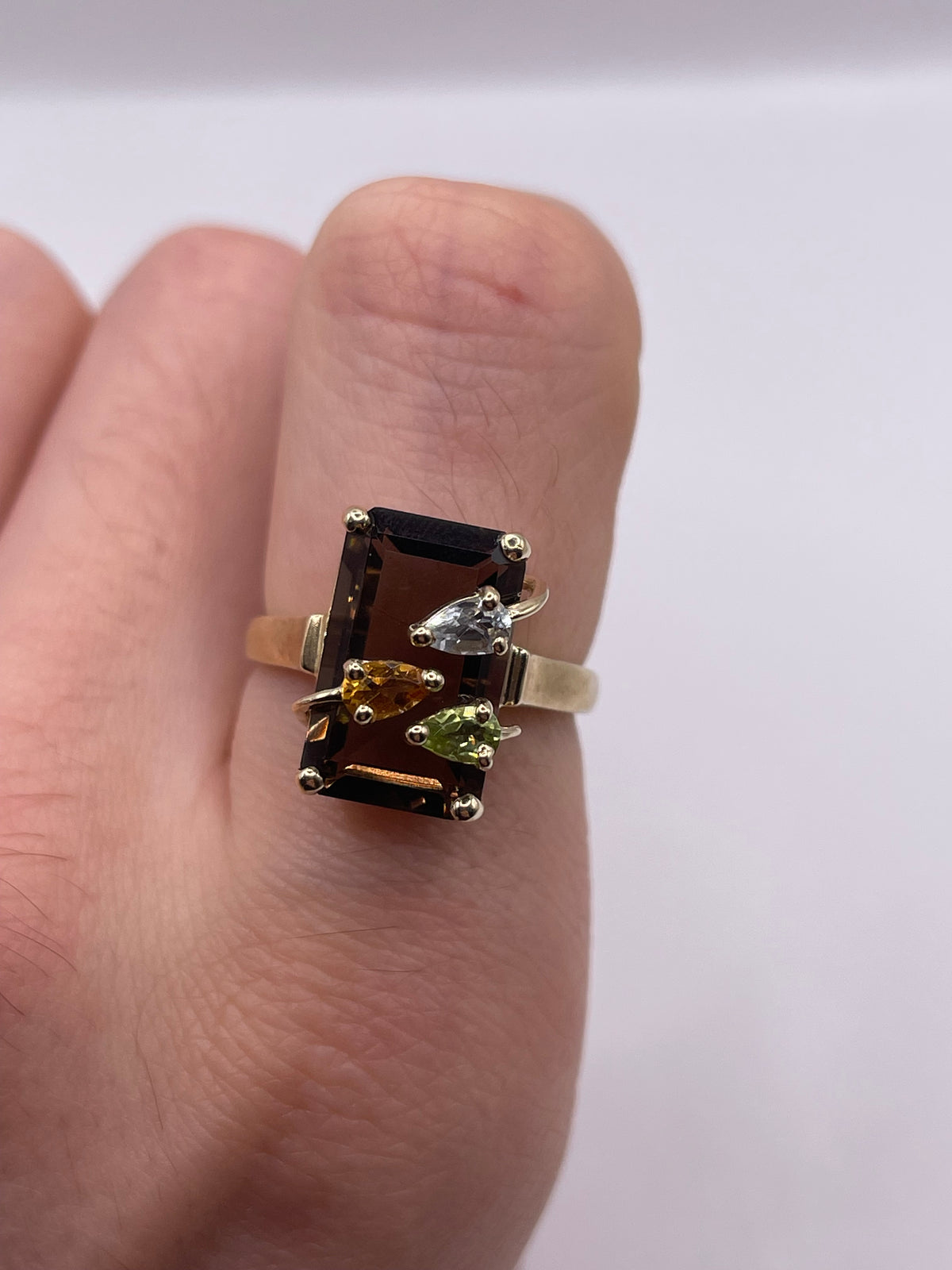 9ct gold Smokey quartz, citrine, topaz and peridot ring
