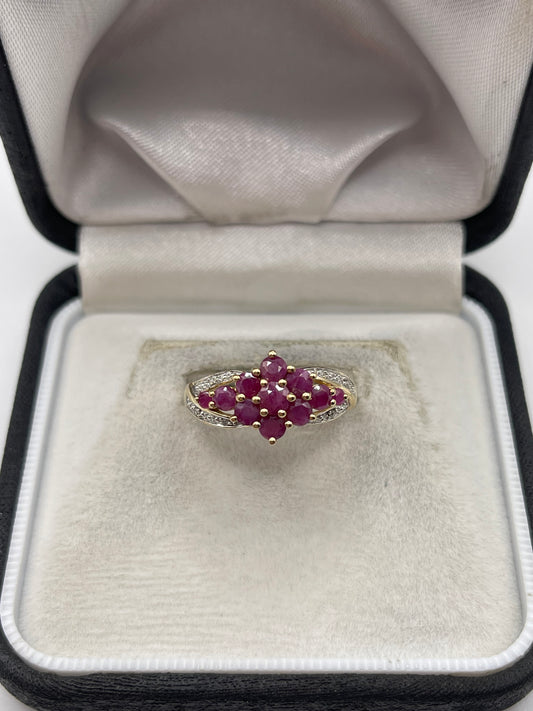 9ct gold ruby and diamond ring