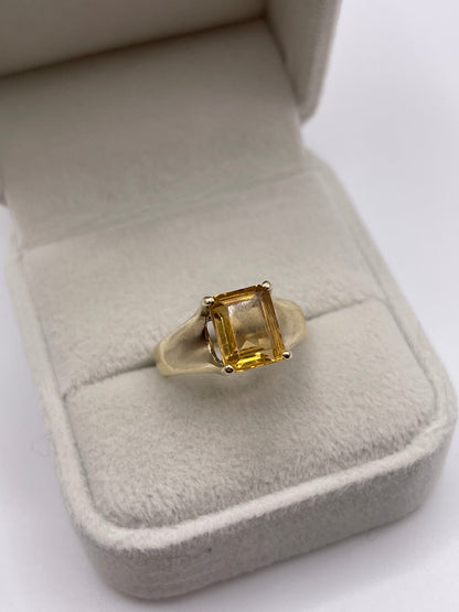 9ct gold citrine ring