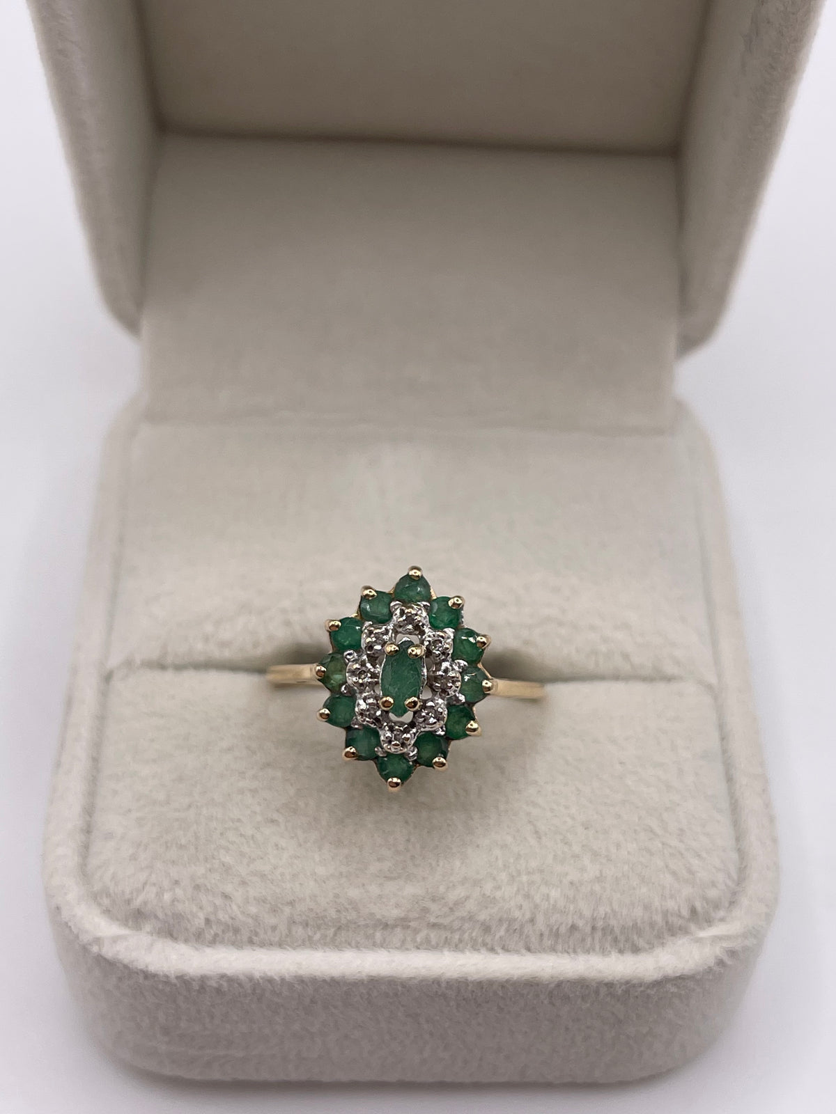 9ct gold emerald and diamond ring