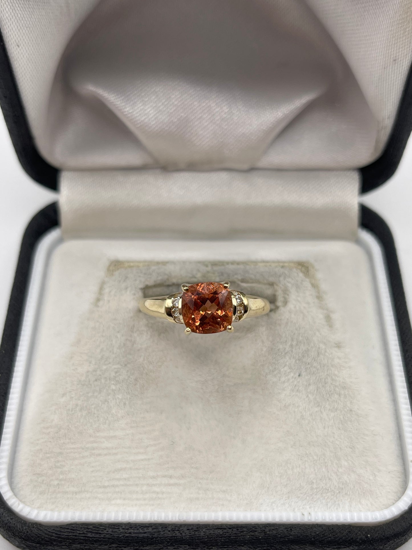 9ct gold topaz and zircon ring