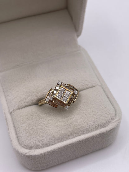 9ct gold diamond cluster ring