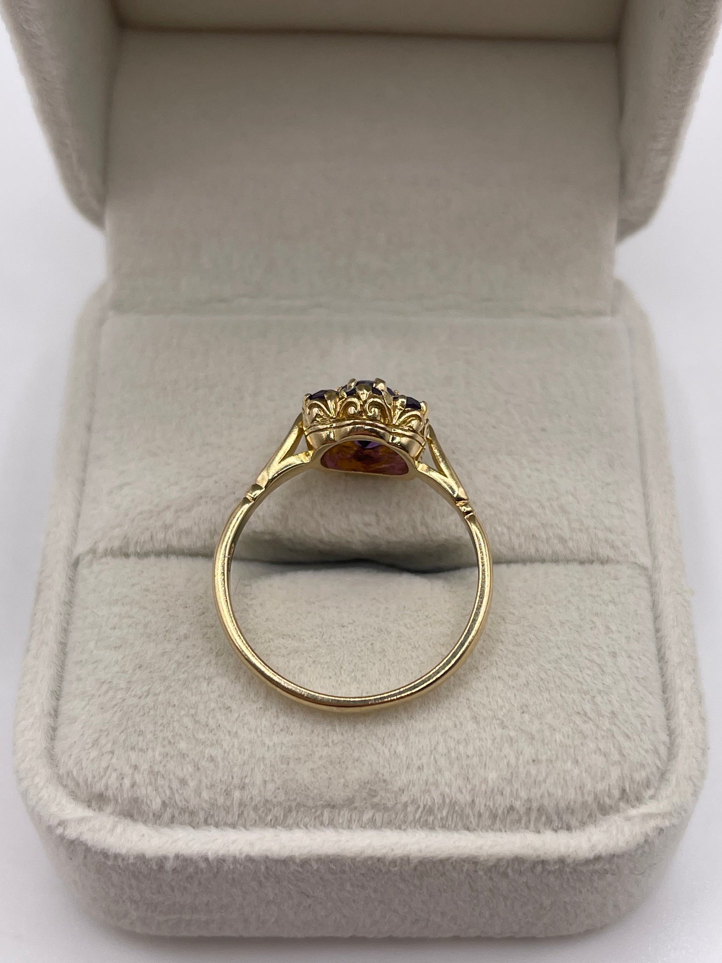 9ct gold amethyst cluster ring