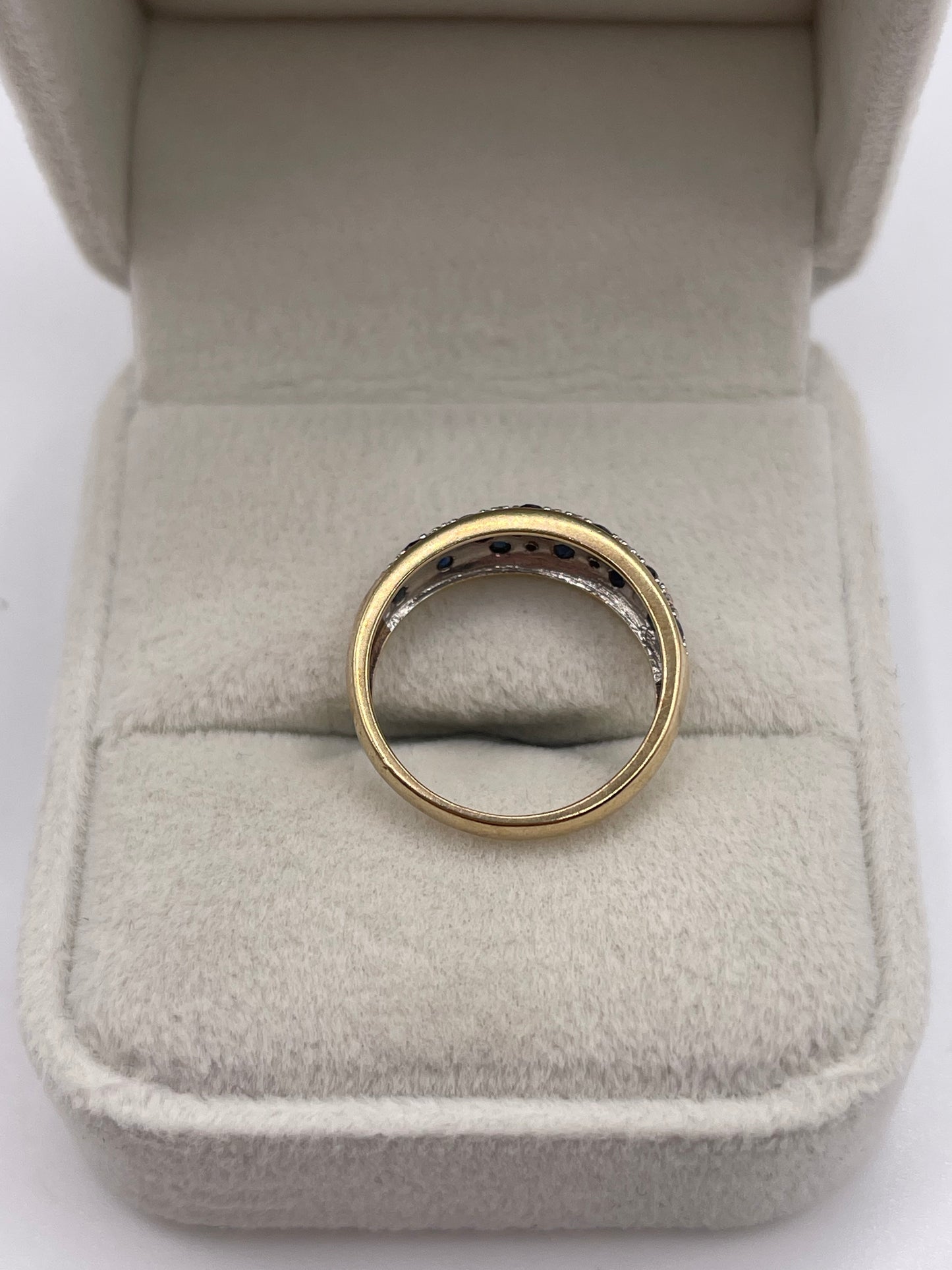 9ct gold sapphire and diamond ring