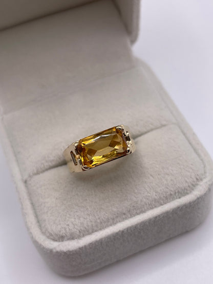 9ct gold citrine ring