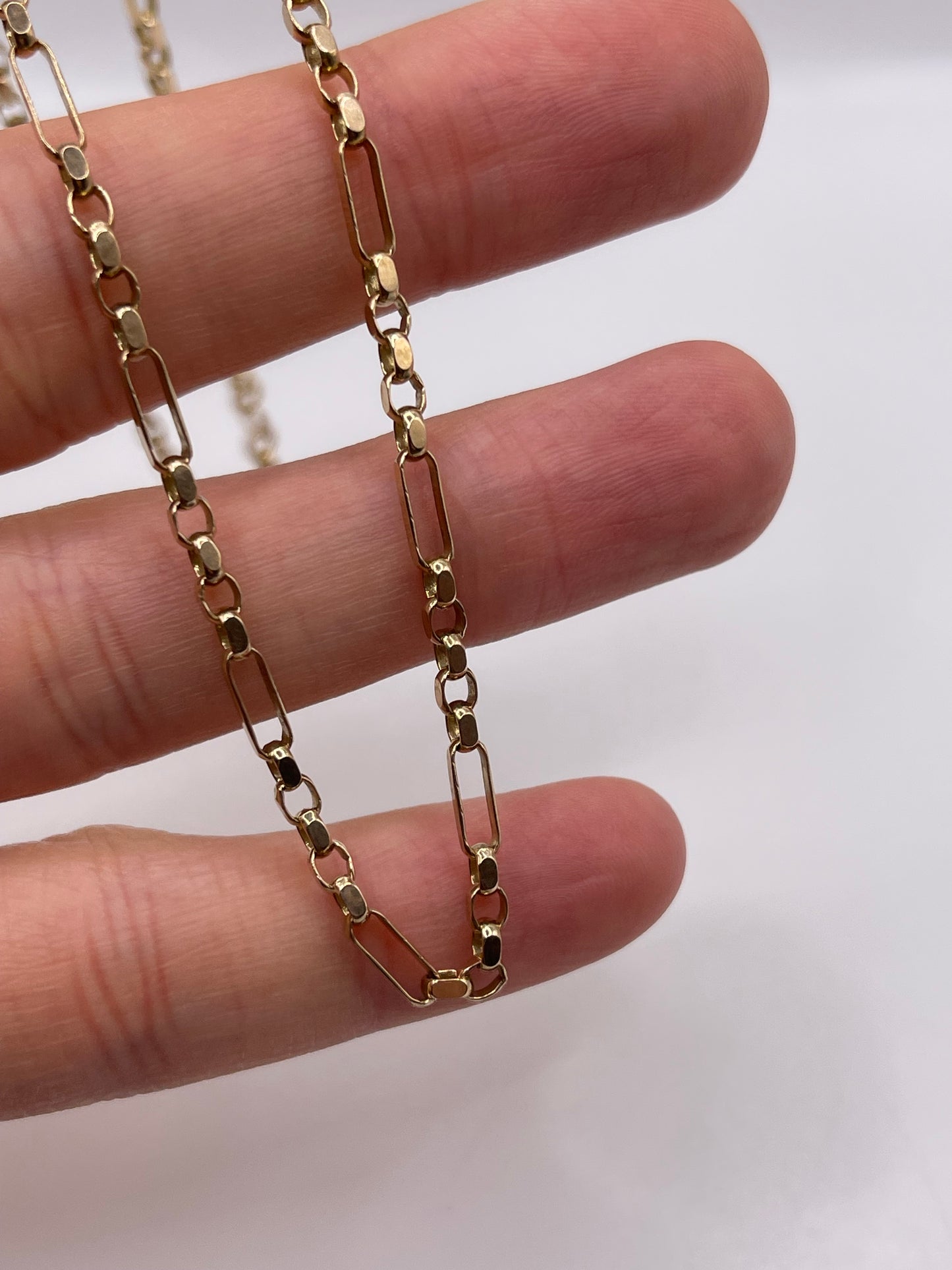 9ct gold chain 460