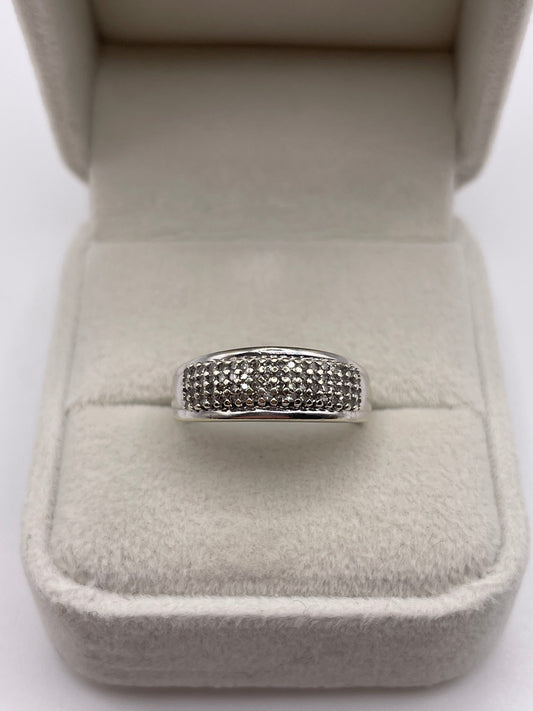 9ct white gold diamond cluster ring