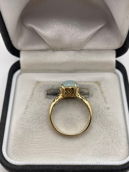 9ct gold chalcedony ring