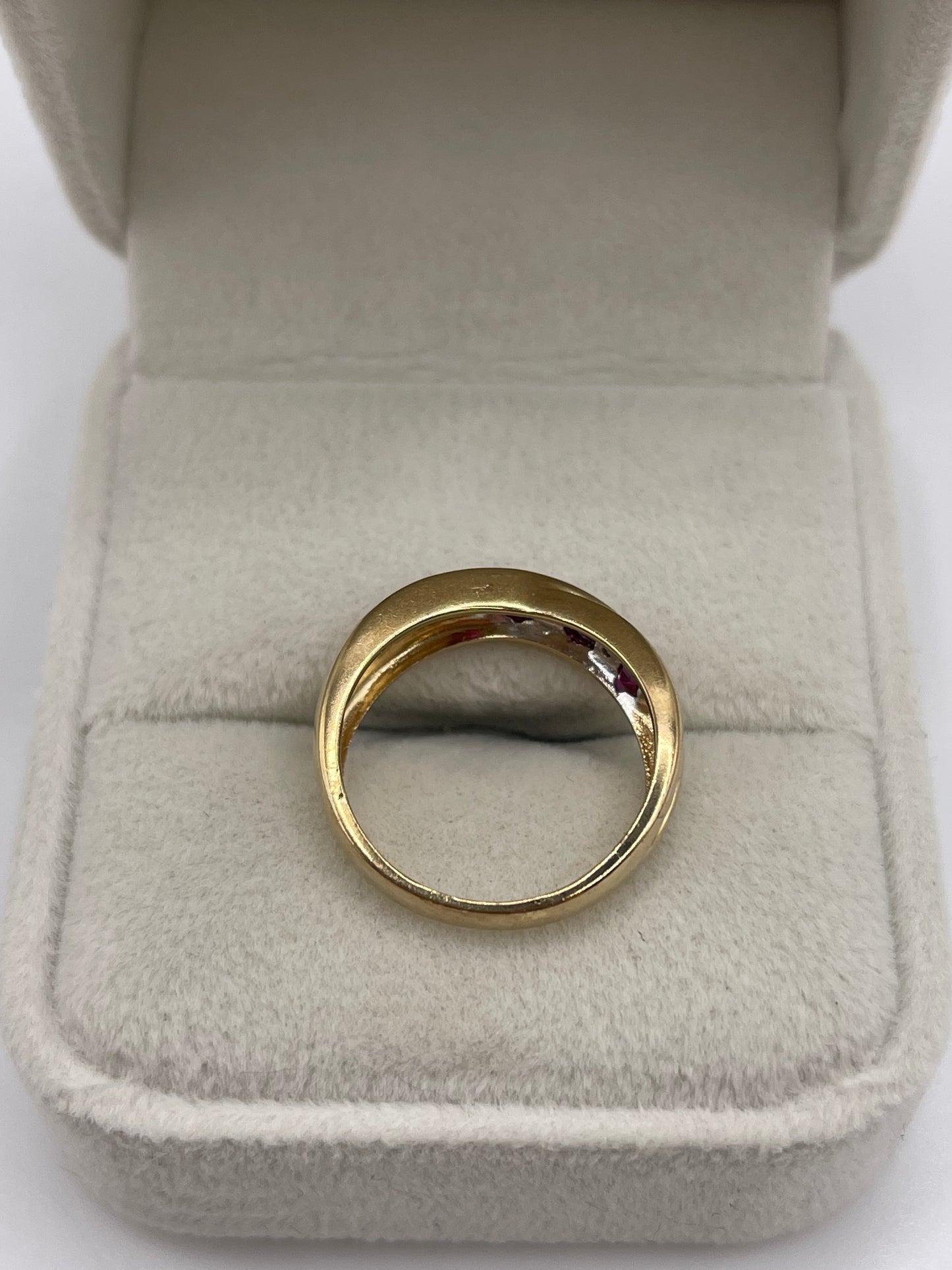 9ct gold ruby and diamond ring
