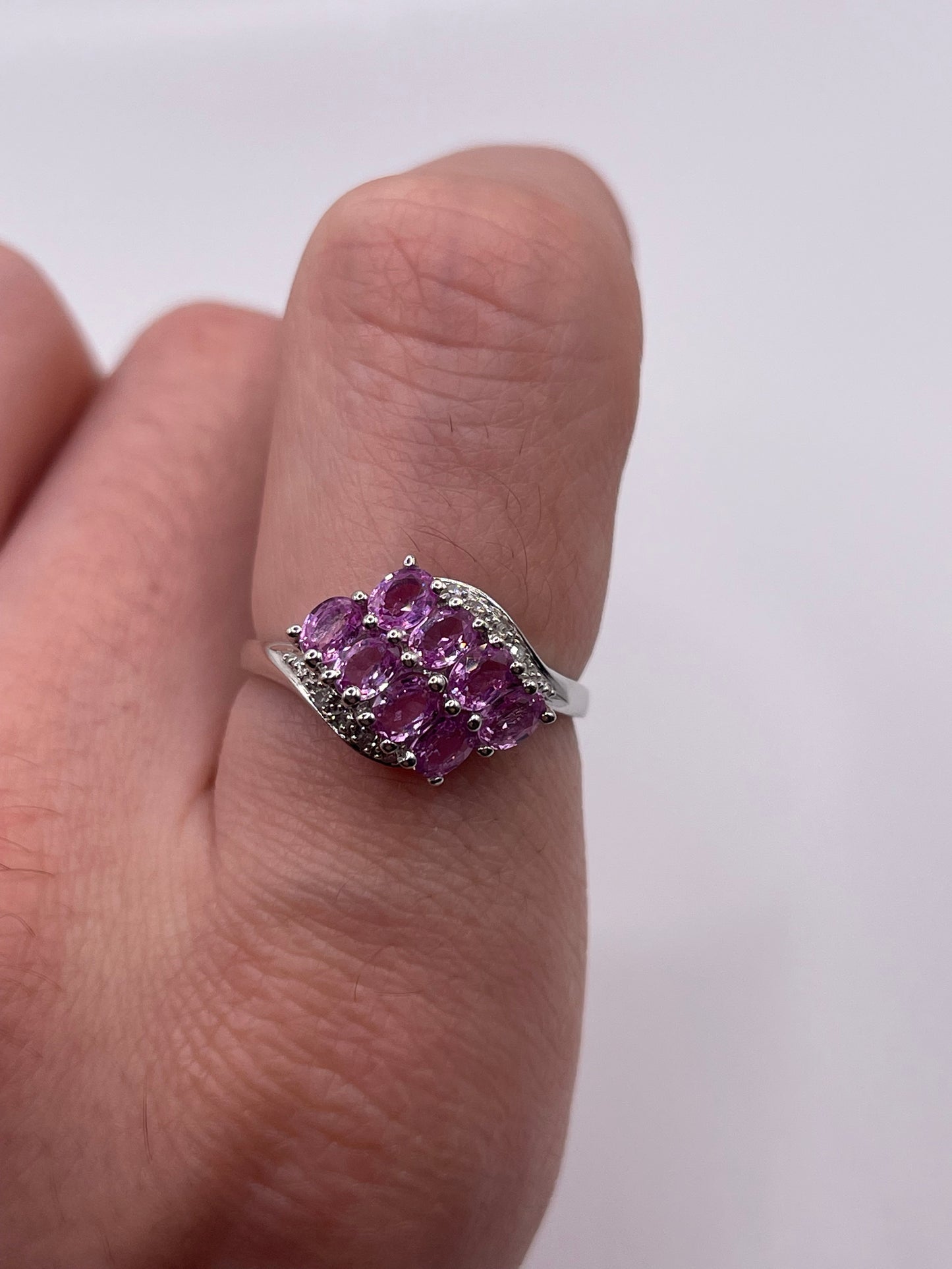 9ct white gold pink sapphire and diamond ring