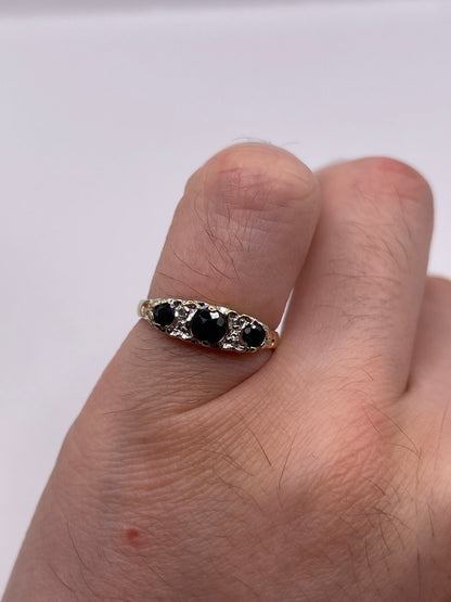 9ct gold sapphire and diamond ring