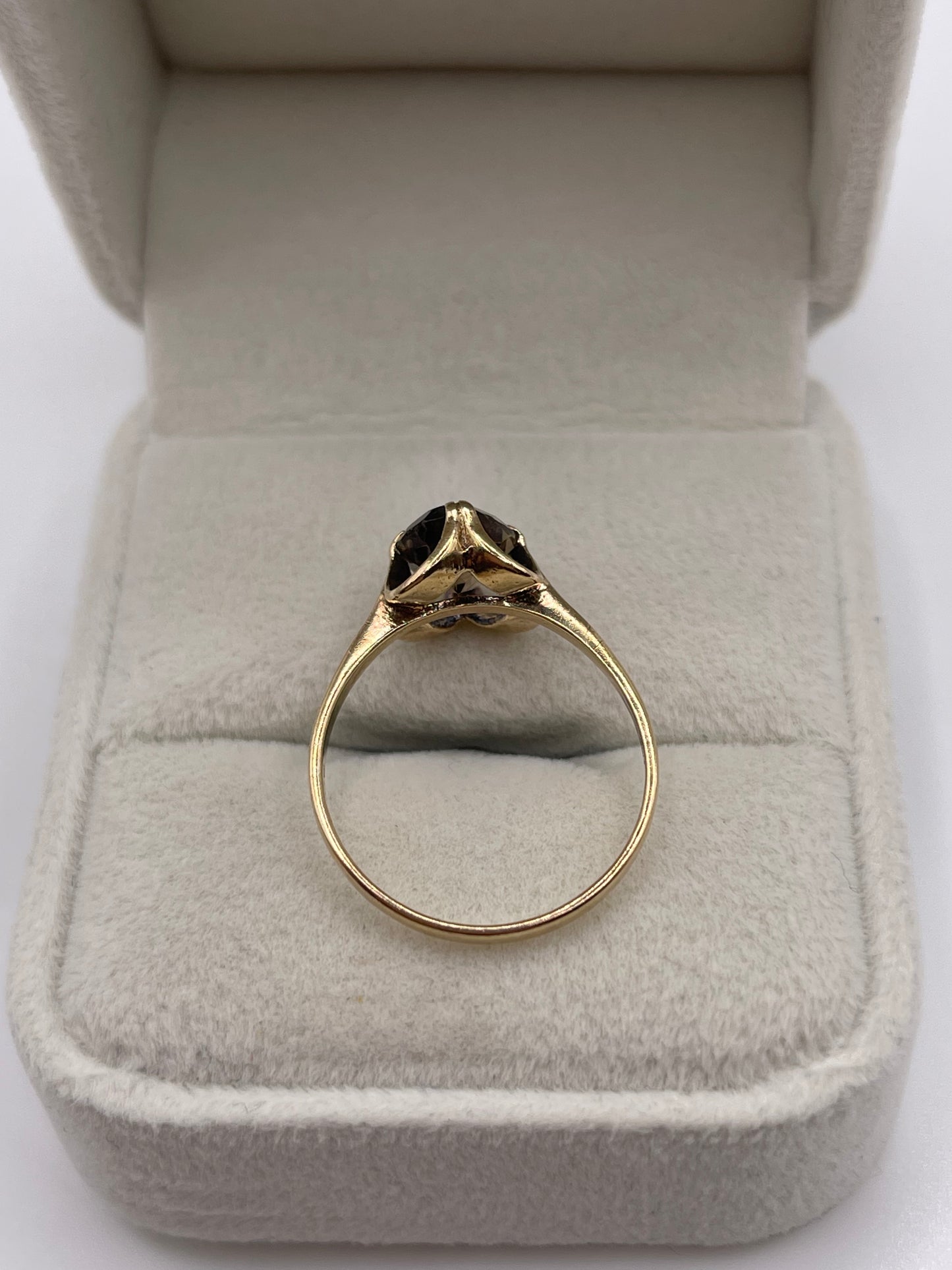 9ct gold Smokey quartz ring