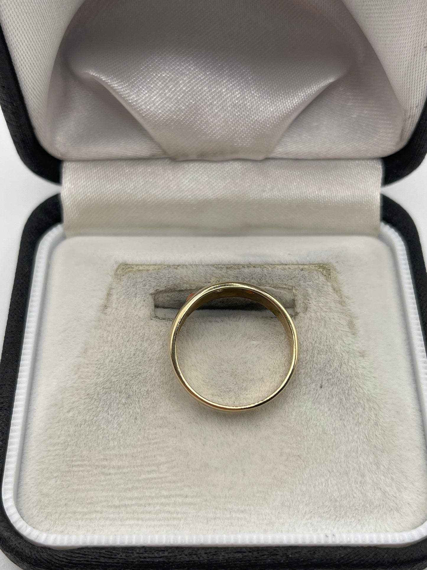 9ct gold coral and diamond gypsy ring