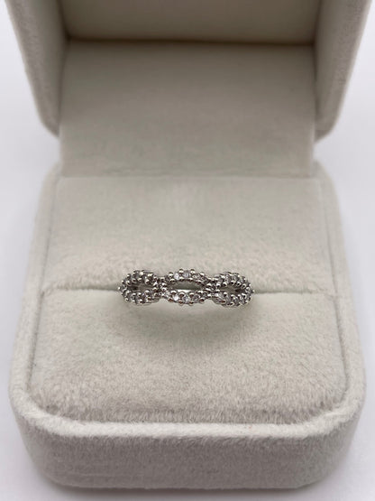 9ct white gold diamond cluster ring