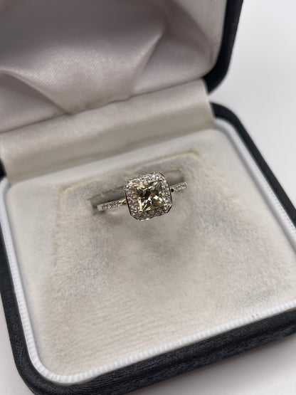 9ct gold quartz and zircon ring