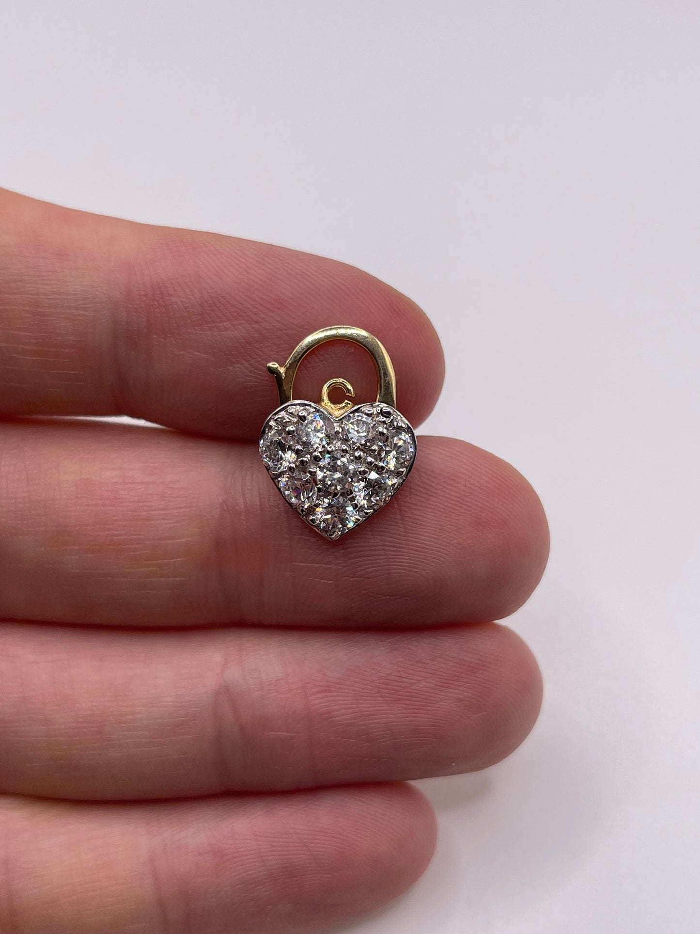 9ct gold cz heart padlock pendant