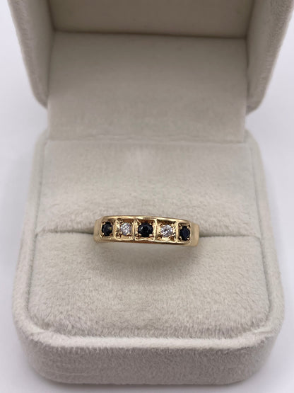 9ct gold sapphire and cz ring