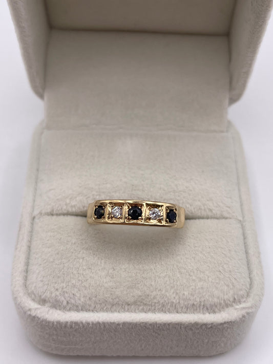 9ct gold sapphire and cz ring
