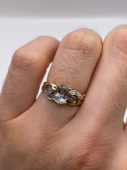 9ct gold aquamarine and diamond ring