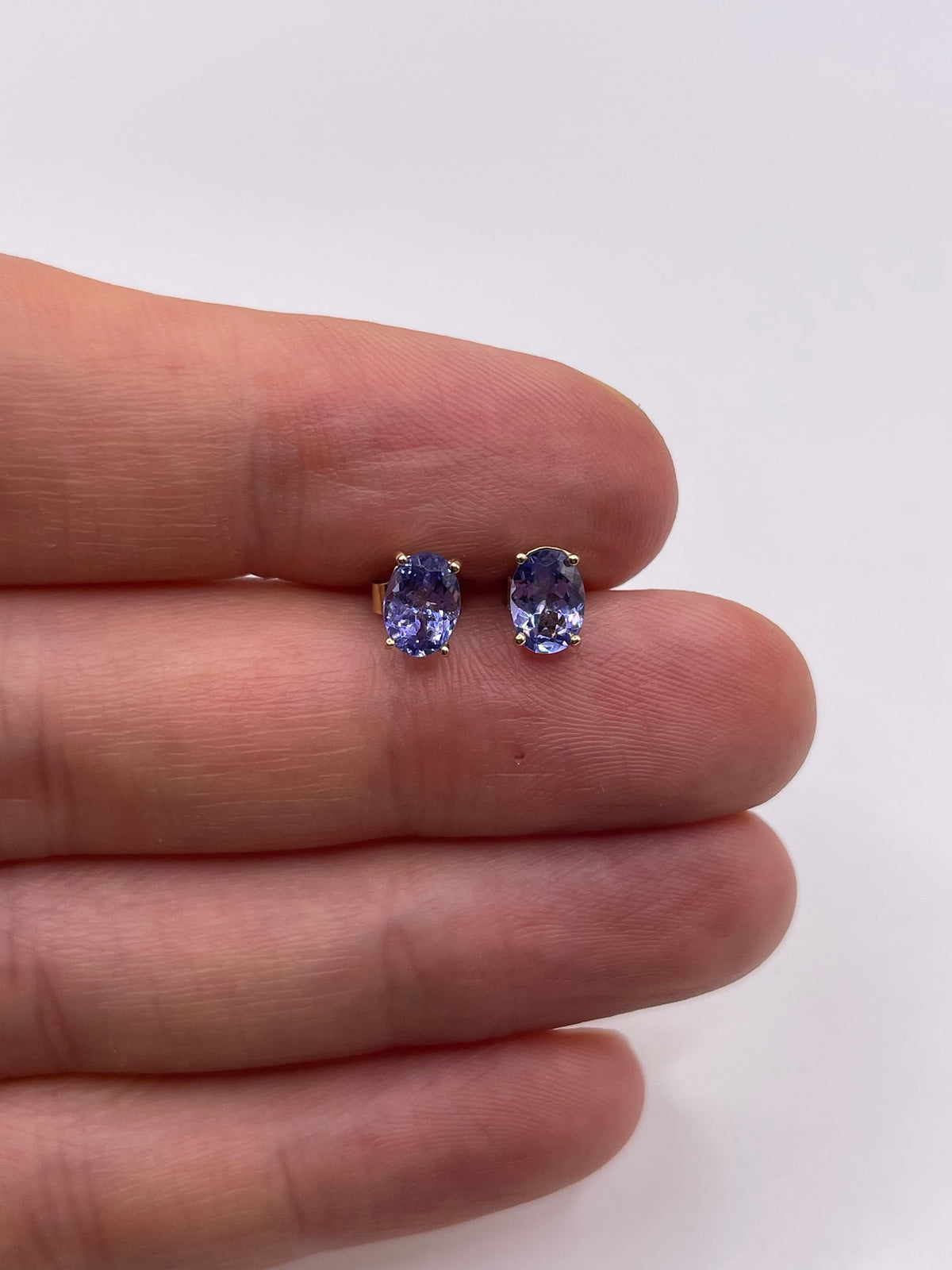 9ct gold tanzanite earrings