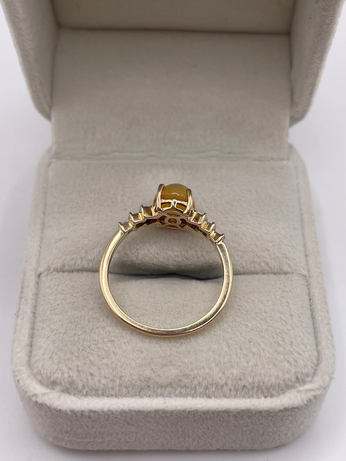 9ct gold opal and diamond ring