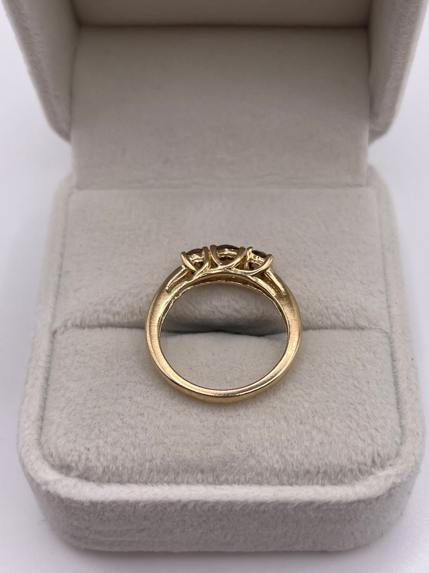 9ct gold cognac diamond ring