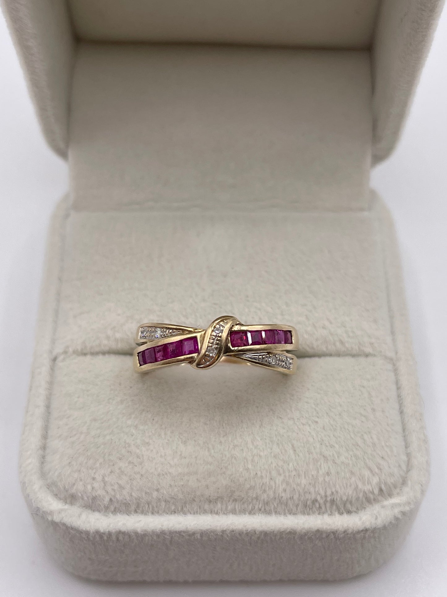 9ct gold ruby and diamond ring