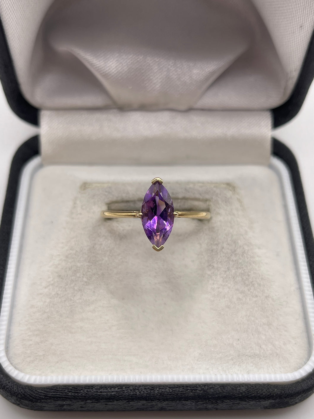 9ct gold amethyst ring