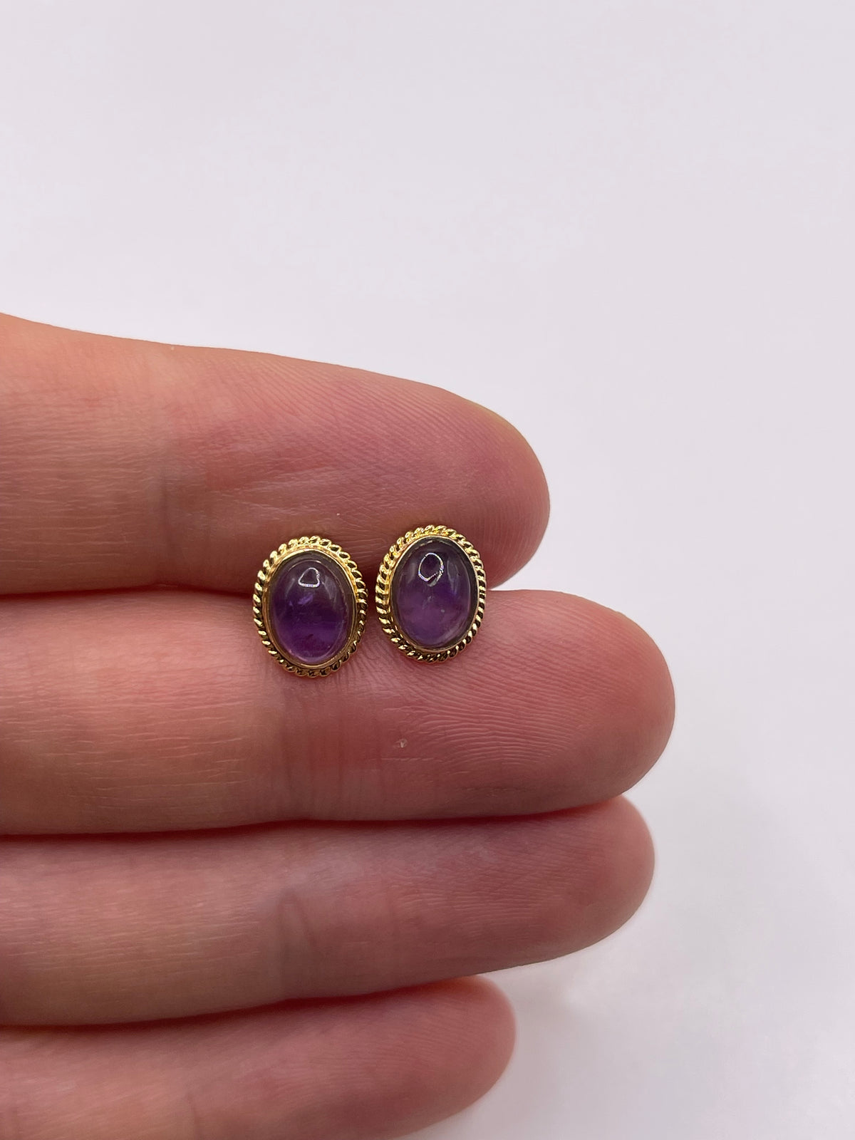 9ct gold cabochon amethyst earrings