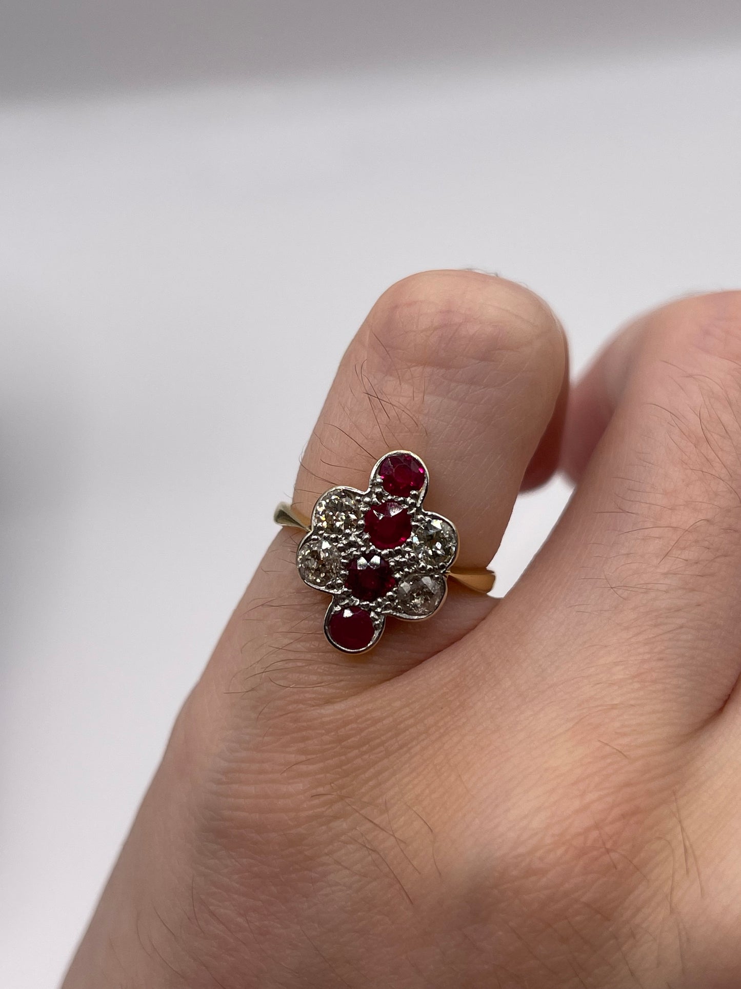 Antique 18ct gold ruby and diamond ring