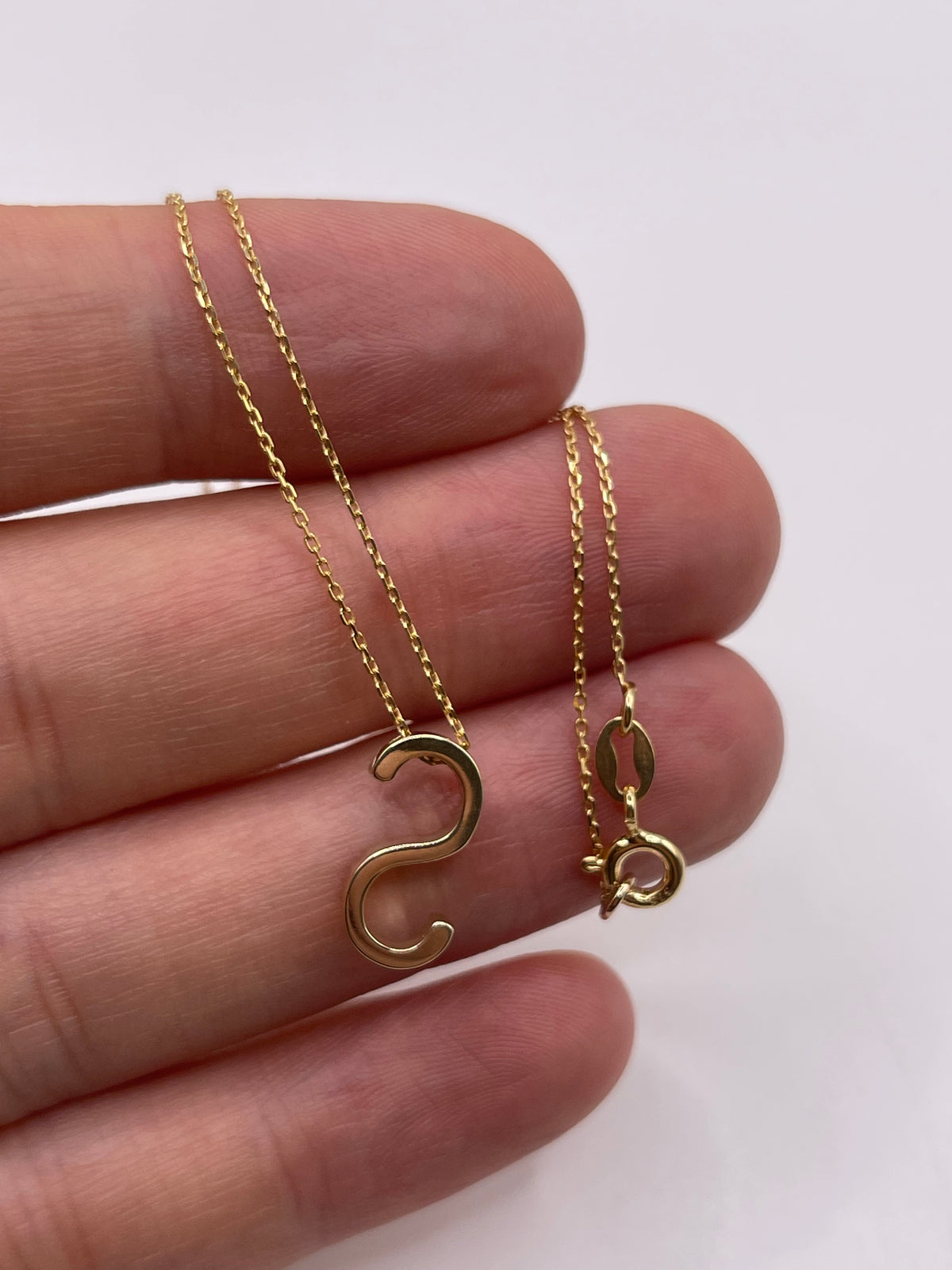 9ct gold initial S necklace