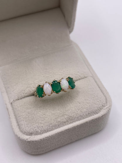 9ct gold green agate and opal ring