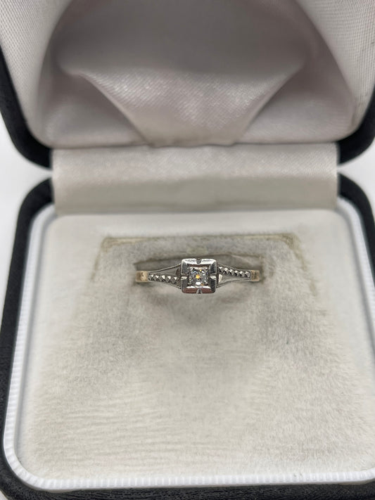 18ct gold platinum diamond ring