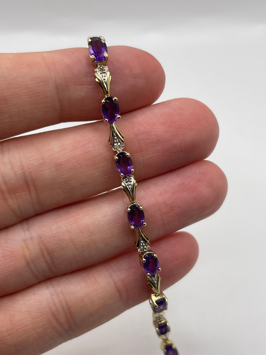 9ct gold amethyst and diamond bracelet