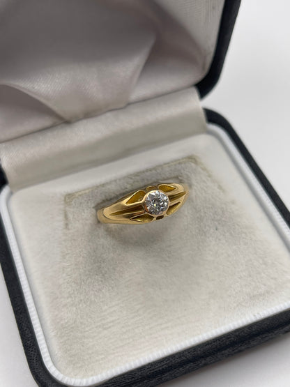 18ct gold diamond gypsy ring