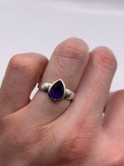 Silver amethyst ring