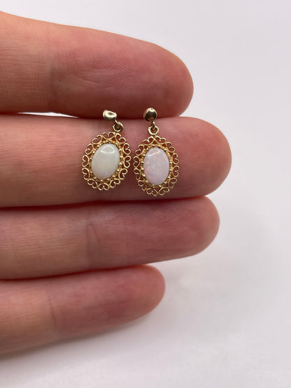 9ct gold opal earrings