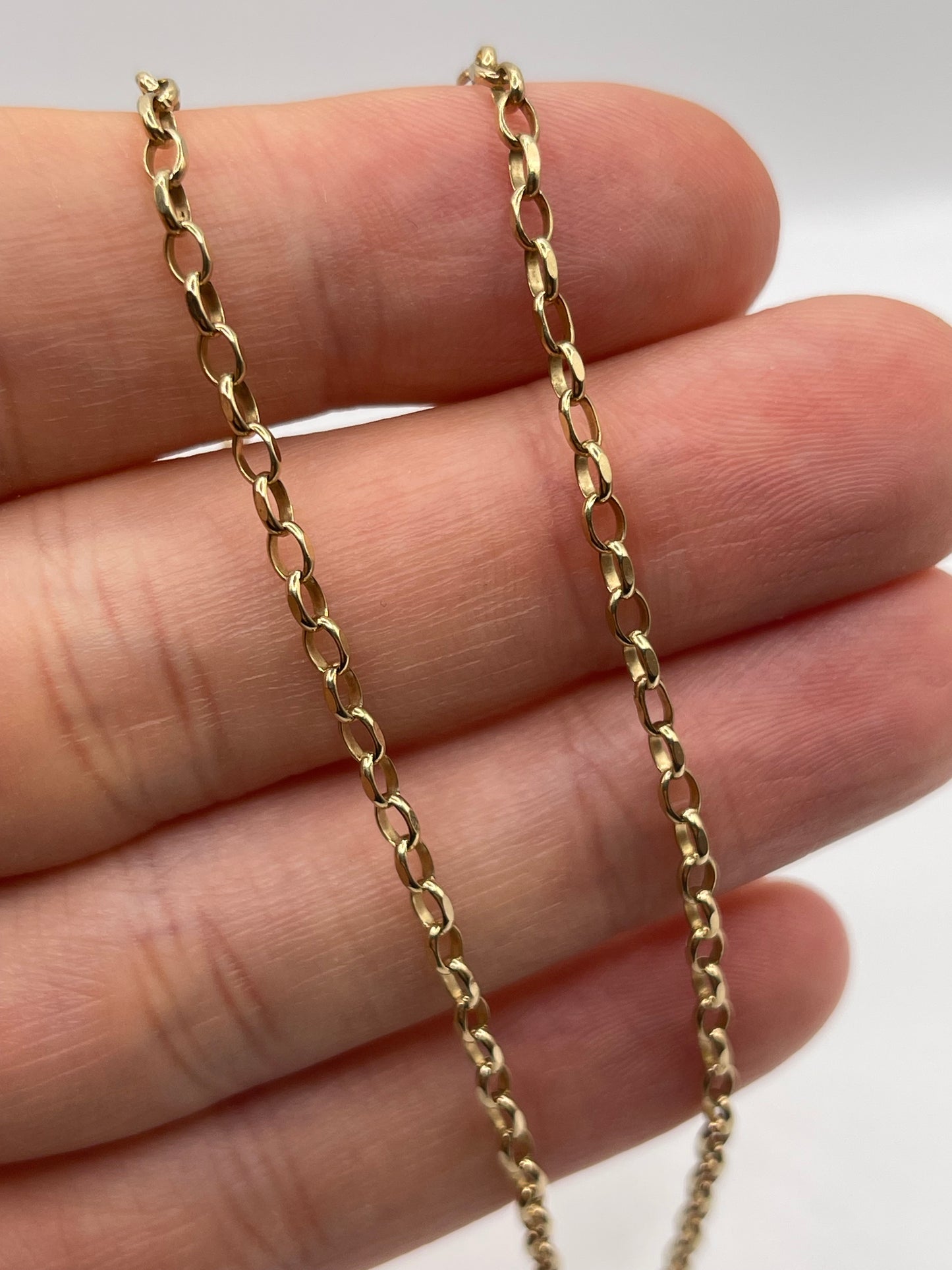 9ct gold chain 286
