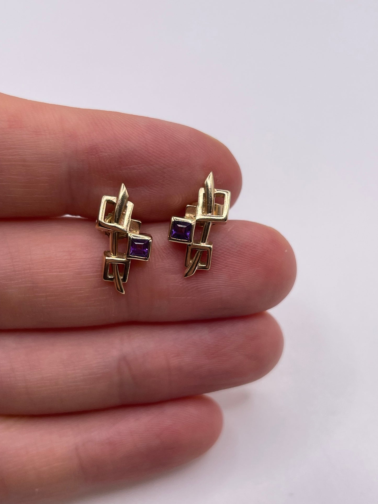 9ct gold amethyst earrings