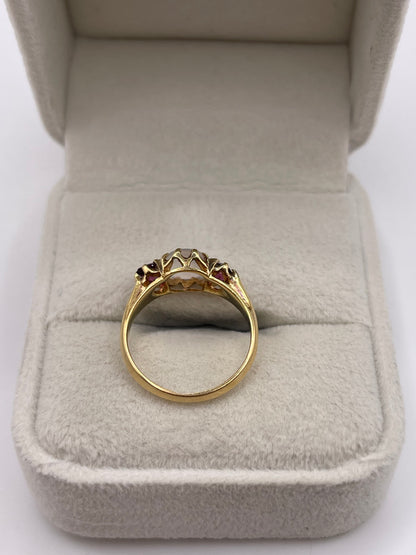 Antique 18ct gold moonstone and garnet ring