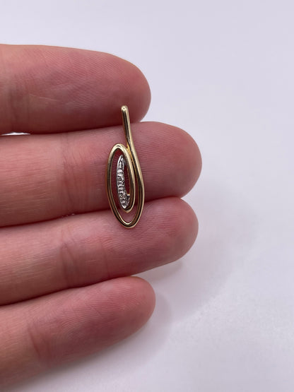 9ct gold diamond pendant